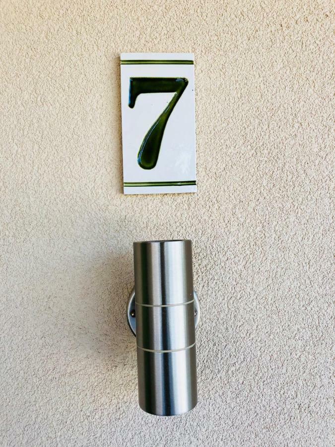 אוסטרוב וילקופולסקי Design Apartments מראה חיצוני תמונה